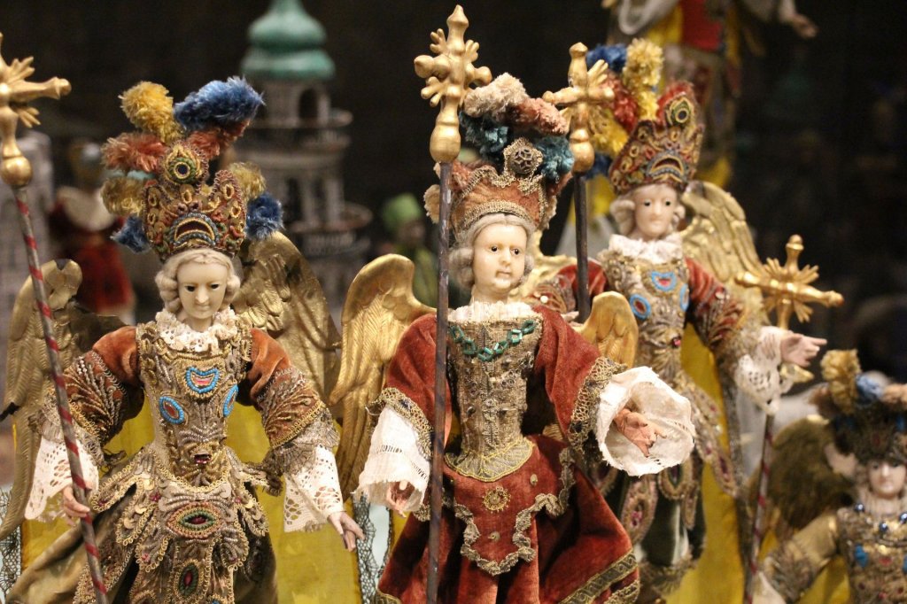 „Aus Wachs, Wolle, Holz und Textil: Die Tiroler Weihnachtskrippe“